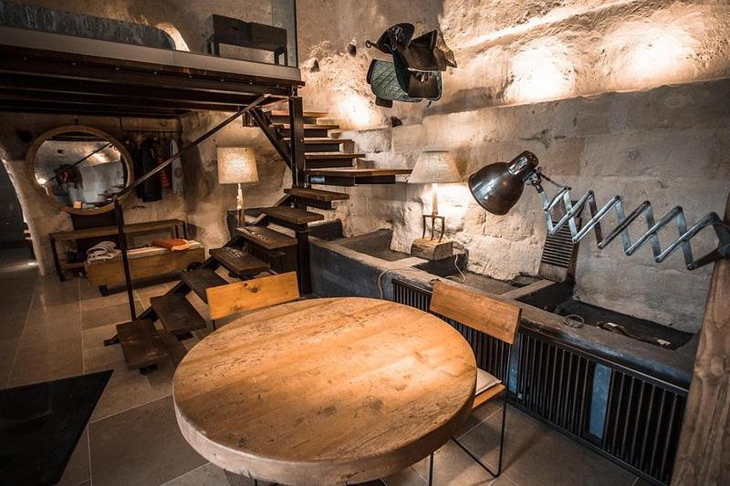 Suite La Stalla Matera Luaran gambar